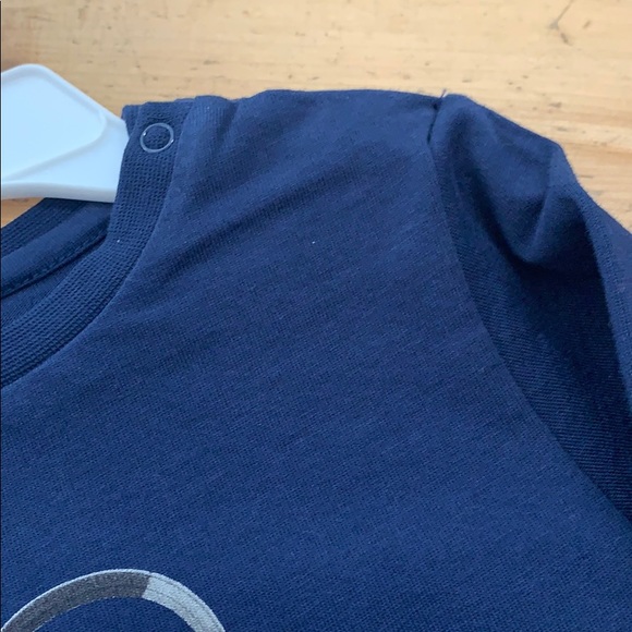 Baby boys penguin T-shirt- winter cute! - Picture 4 of 6